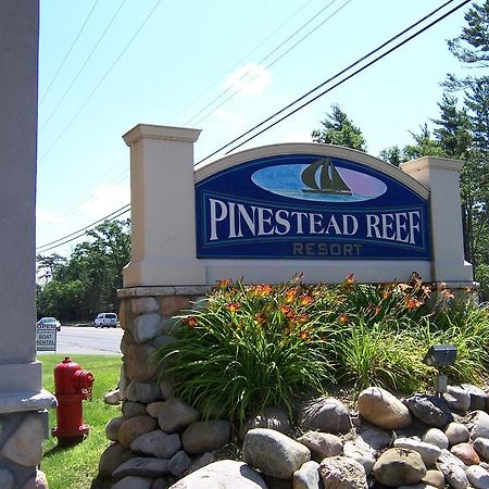 Pinestead Reef Resort Traverse City Zewnętrze zdjęcie