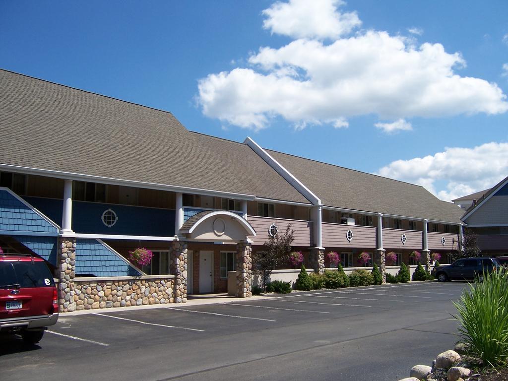 Pinestead Reef Resort Traverse City Zewnętrze zdjęcie