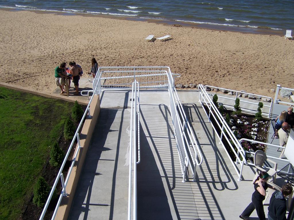 Pinestead Reef Resort Traverse City Zewnętrze zdjęcie